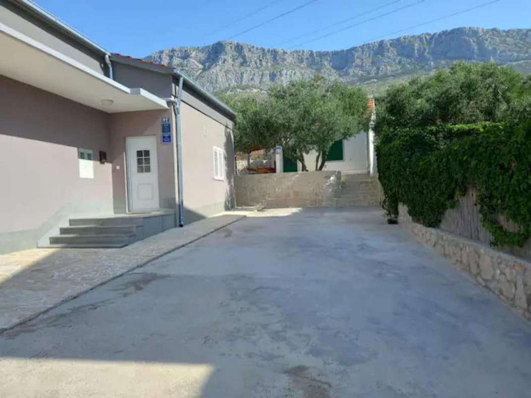 Holiday Home Kastela Village Экстерьер фото